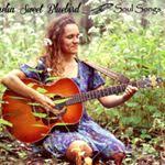 Amelia Sweet Bluebird